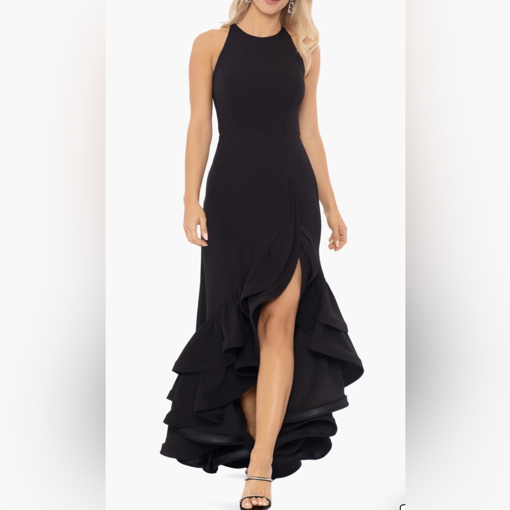 *STUNNING* Betsy Adam Black Flair Dress